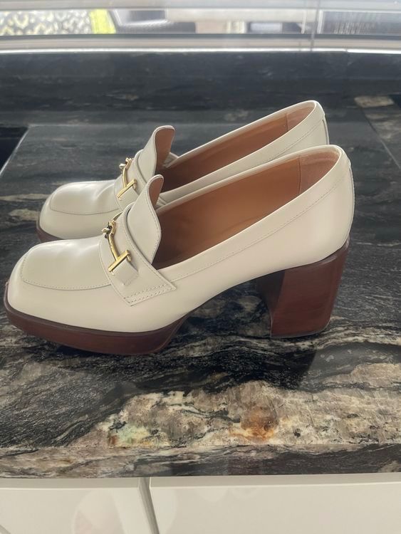 Tod'S Chaussures femmes: TOD‘S Schuhe, Pumps Absatz 8cm – Neuf (Voir description) à Wollerau par Vinagoni 1