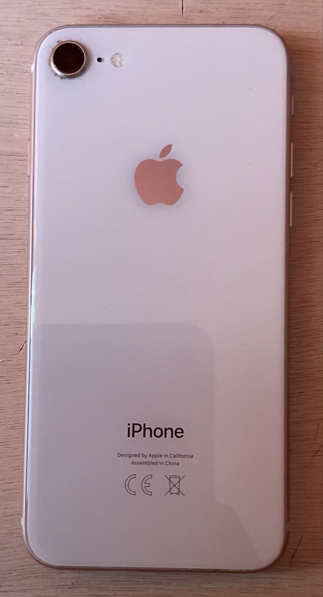 Apple Telefoni cellulari / Smartphones: Iphone 8 64GB – Nuovo (secondo la descrizione) da Belp venduto da _b9mc 1