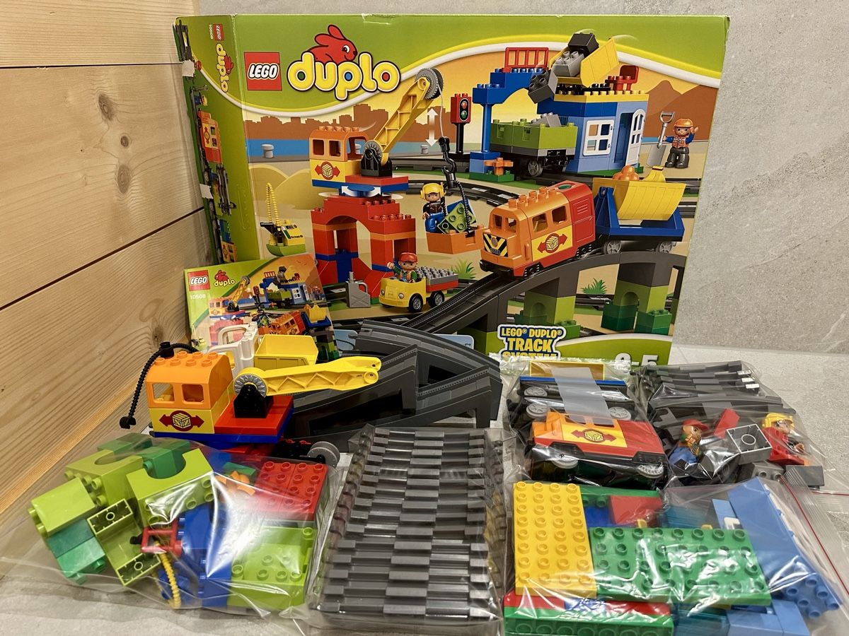 Duplo Spielzeuge: Lego Duplo 10508 Güterbahnhof Zug – Gebraucht aus Waldstatt von  3