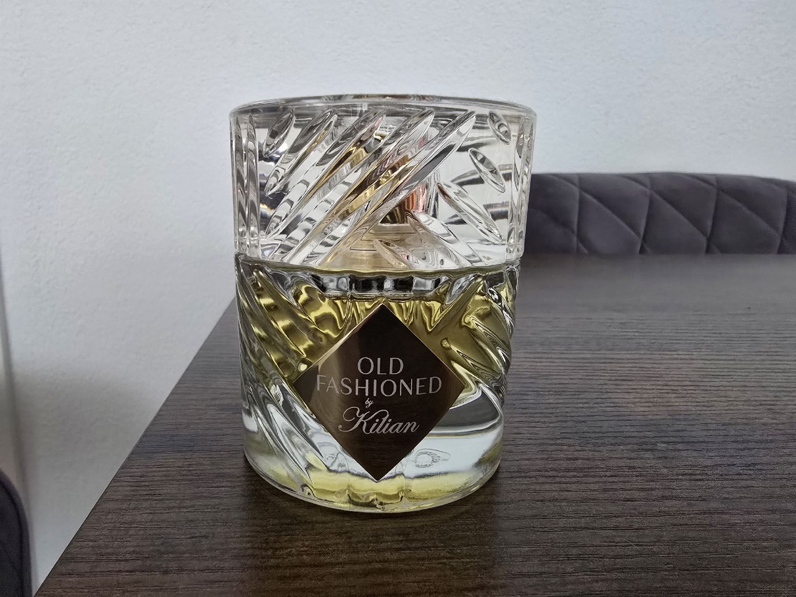 Kilian Profumi & Eau de Toilette: Kilian old fashioned 50ml – Nuovo (secondo la descrizione) da Interlaken venduto da Antonia_G