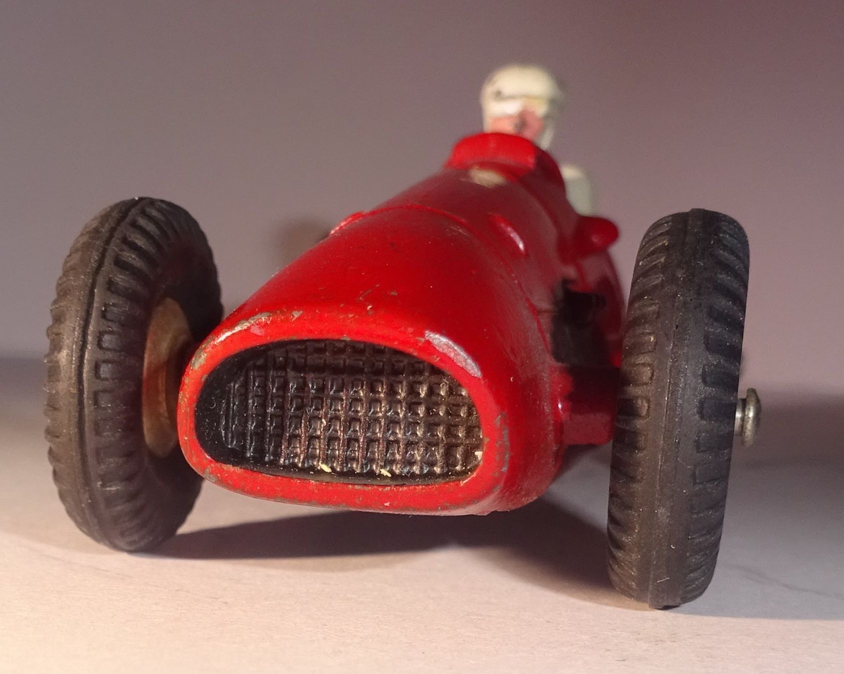 Dinky Toys 23J Ferrari F1 N°3 - Voiture Des 24 Heures Du Mans - Échelle 1:43 - Très Proche Du Neuf - France