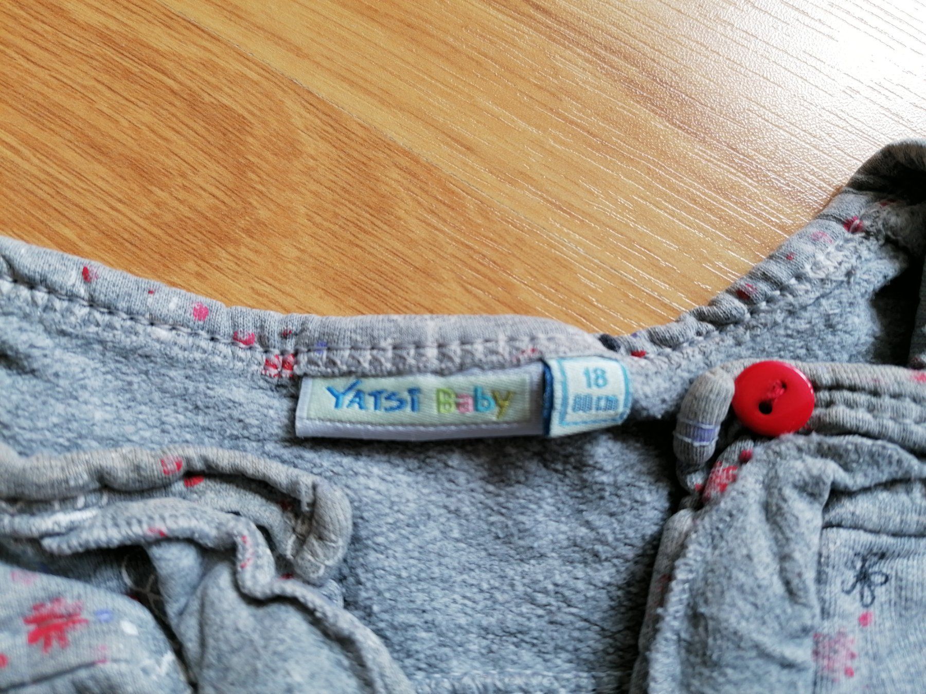 Maglioni & Felpe: Pullover Gr 80 – Usato da Büttikon AG venduto da Amineah 1