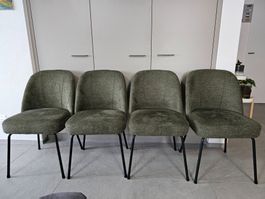 4 neue Esstischstühle