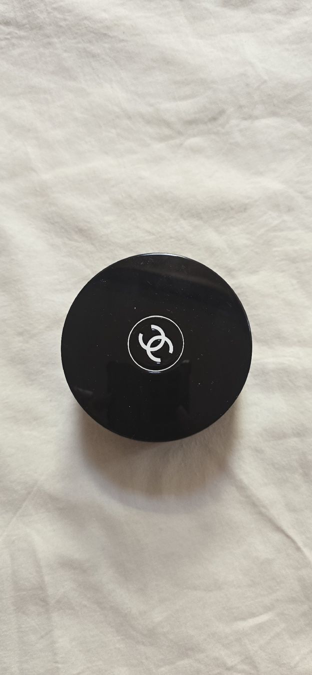 Make-up: Fonds de teint compact avec miroir noir NEUF – Nuovo e nell'imballaggio originale da Martigny venduto da zin_y9tt 1