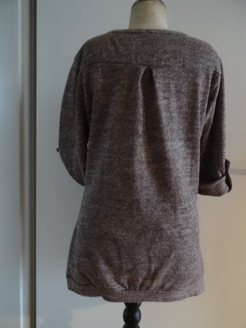 Maglioni & Felpe: Pulli Pollover leicht Gr. 38 – Usato da Bazenheid venduto da Aebi55 1