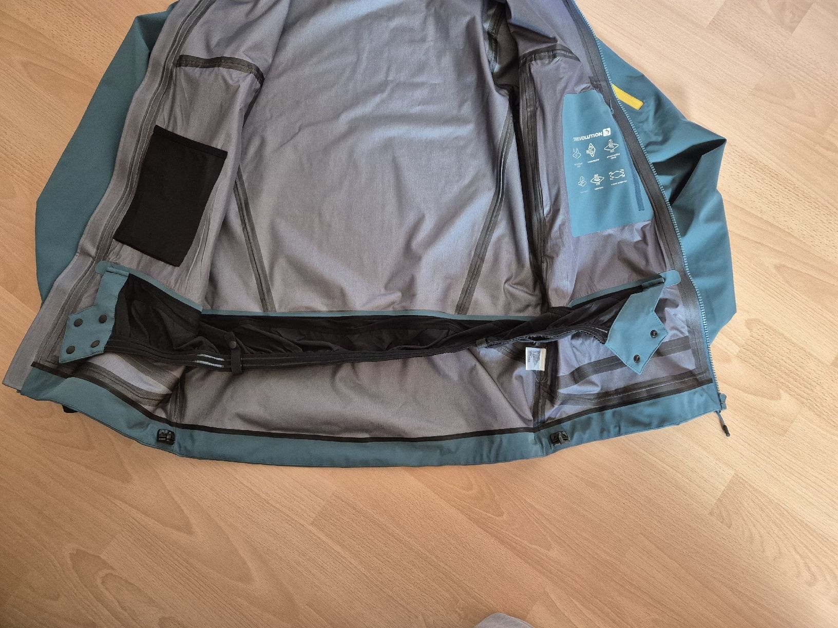 Trevolution Giacche: Trevolution Hardshell Jacke Gr.S Waterproof 15000 – Nuovo (secondo la descrizione) da Stettlen venduto da Kia3 5
