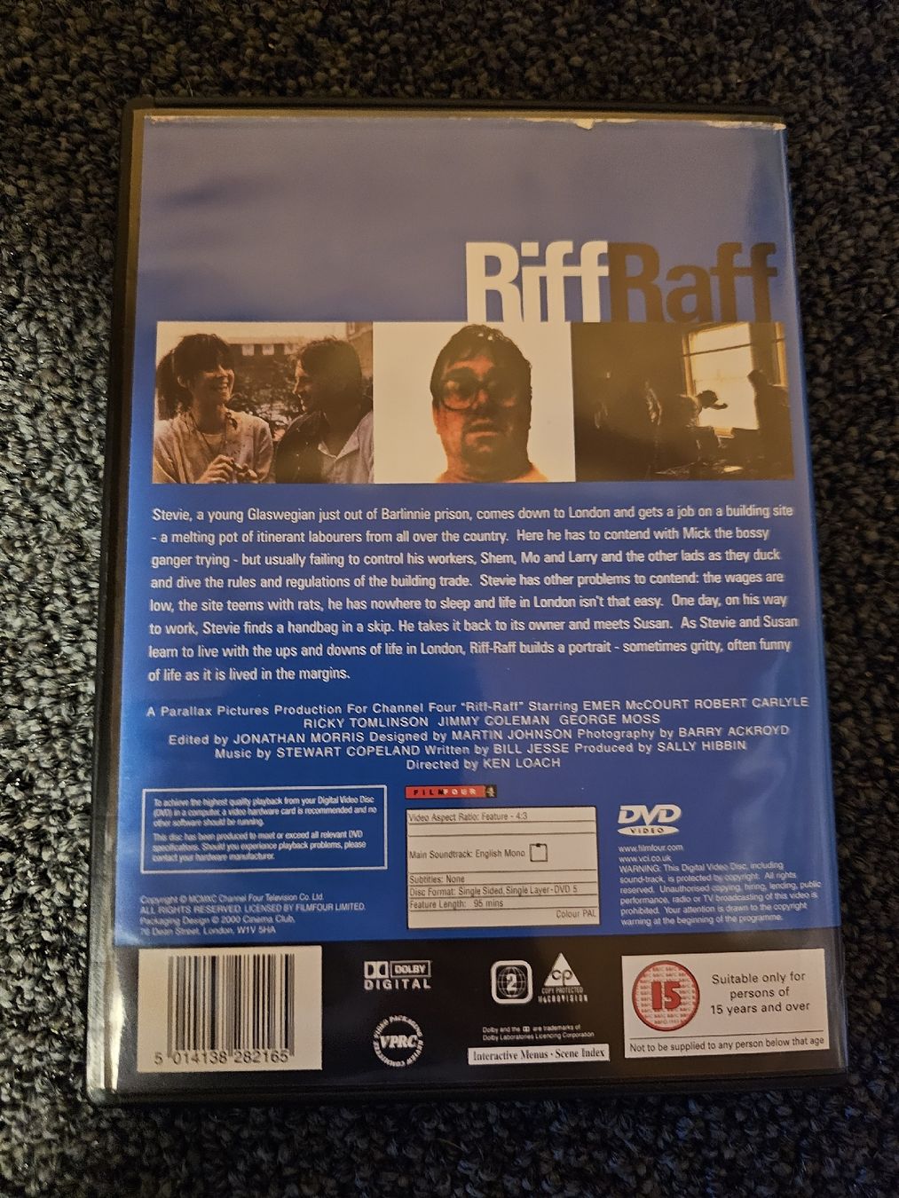 Tutti i DVDs: Riff Raff DVD - (15502) – Usato da Ruswil venduto da jan_bxl5 1