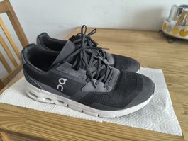 On Schuhe Schwarz/Weiss Grösse 45