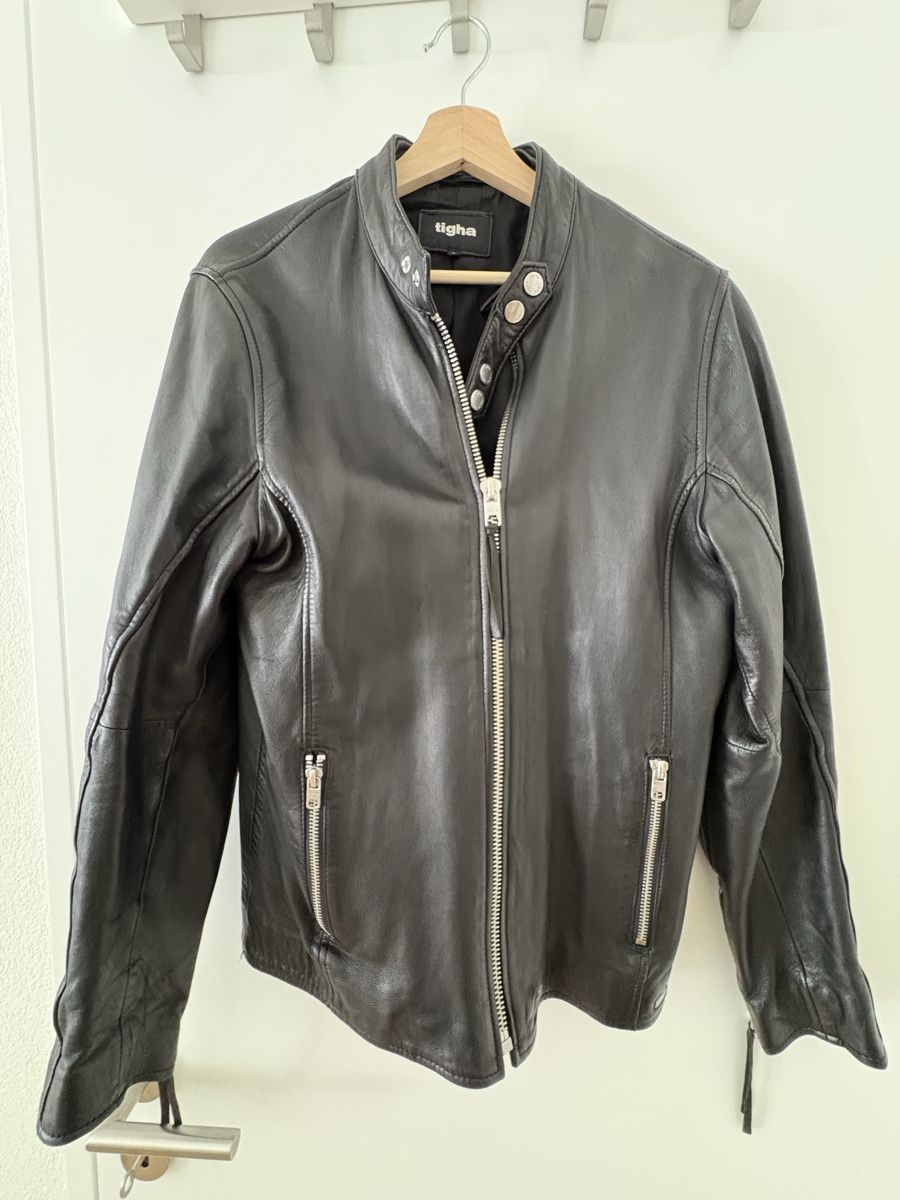 Jacken: Tigha Leather Jacket - Biker Style! – Gebraucht aus Obbürgen von cla_x9h6 1
