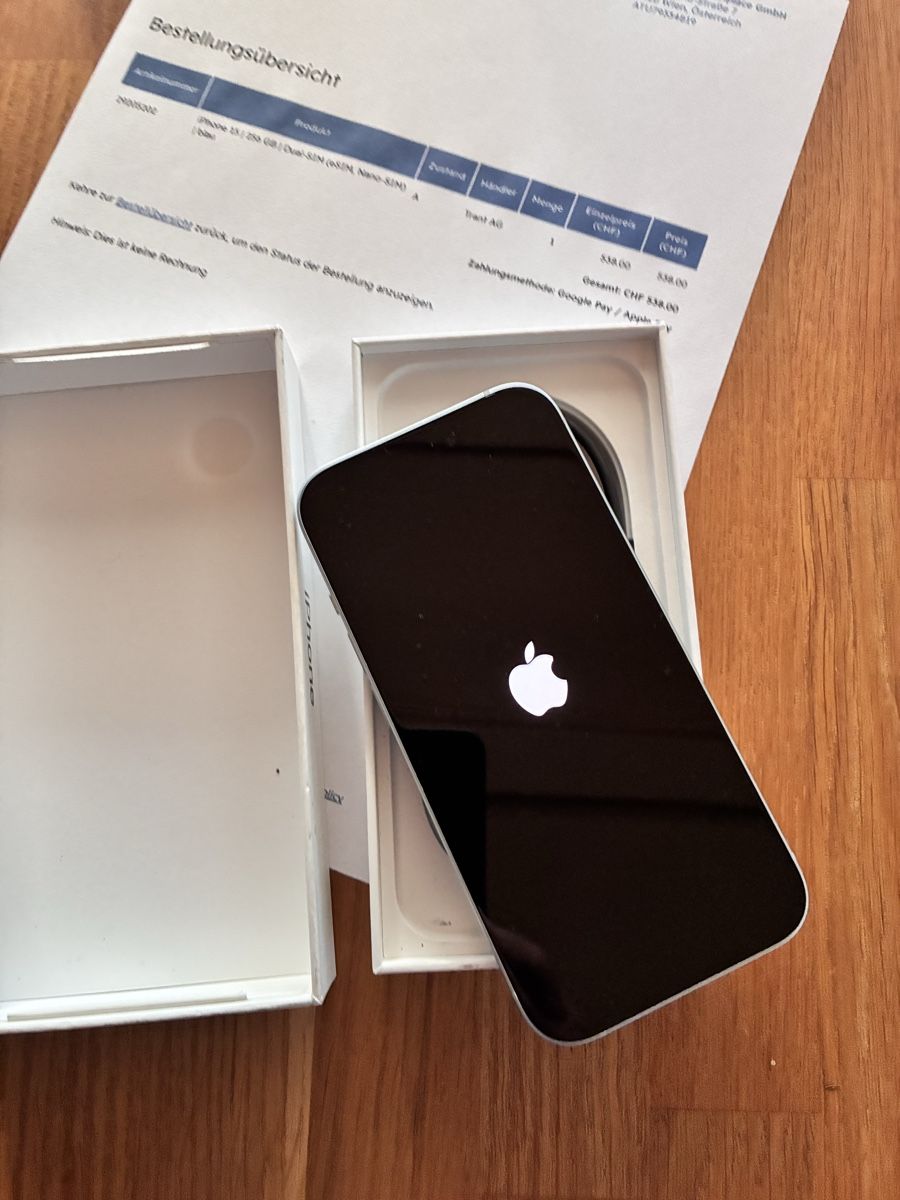 Apple Telefoni cellulari / Smartphones: iPhone 15, 256 GB,neuwertig – Nuovo (secondo la descrizione) da Steinach venduto da cgo_29jv 1