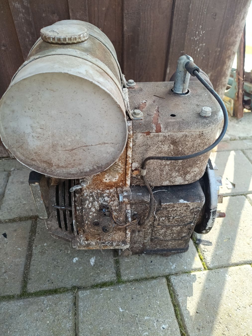 Motori: Mag Motor Bucher Reform Aebi Rapid – Difettoso da Trub venduto da Eneah 2