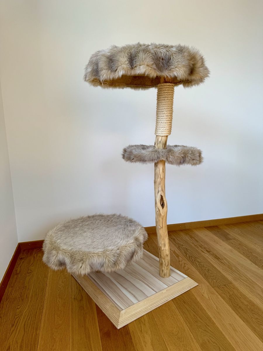 Tiragraffi: Arbre à chat design Ruben pièce unique – Usato da Fully venduto da Gaga1990 8