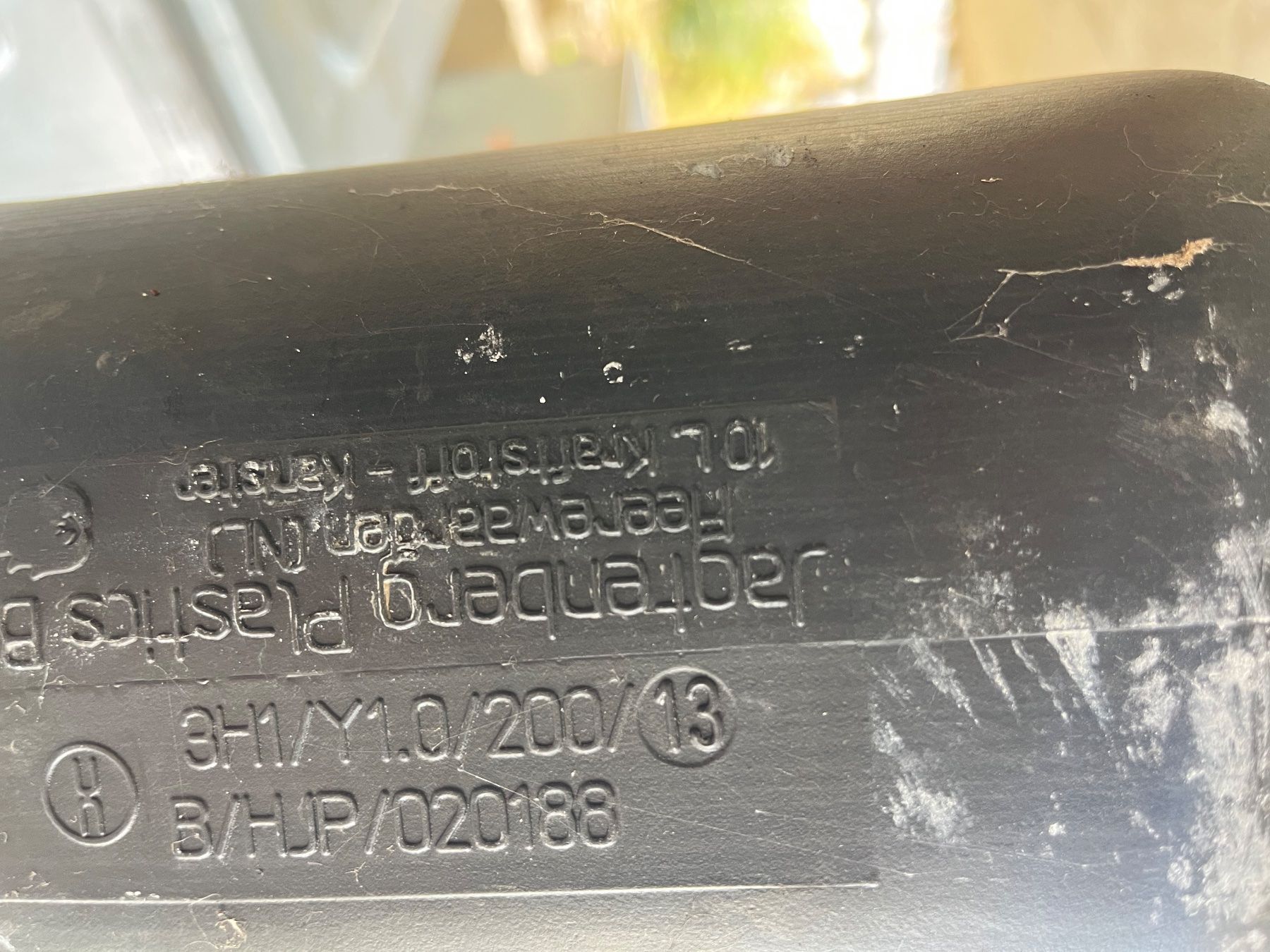 Taniche per benzina: Benzinkanister 10L – Usato da Steffisburg venduto da bigb1989 2