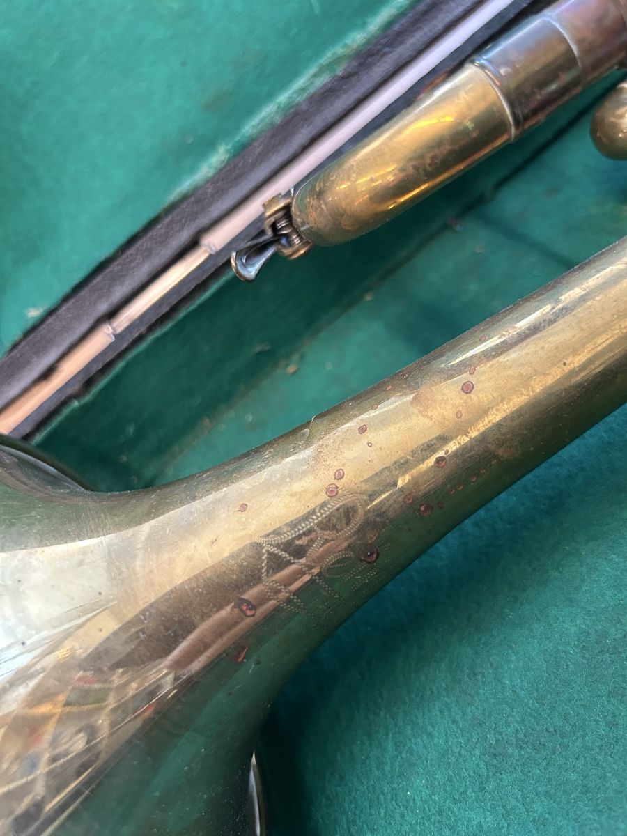 Strumenti musicali: Trompete mit Koffer – Usato da Zürich venduto da BashasBrockenhaus 2