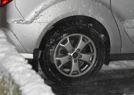 Continental TS870 Winter Reifen auf Felgen 2025 neuwertig