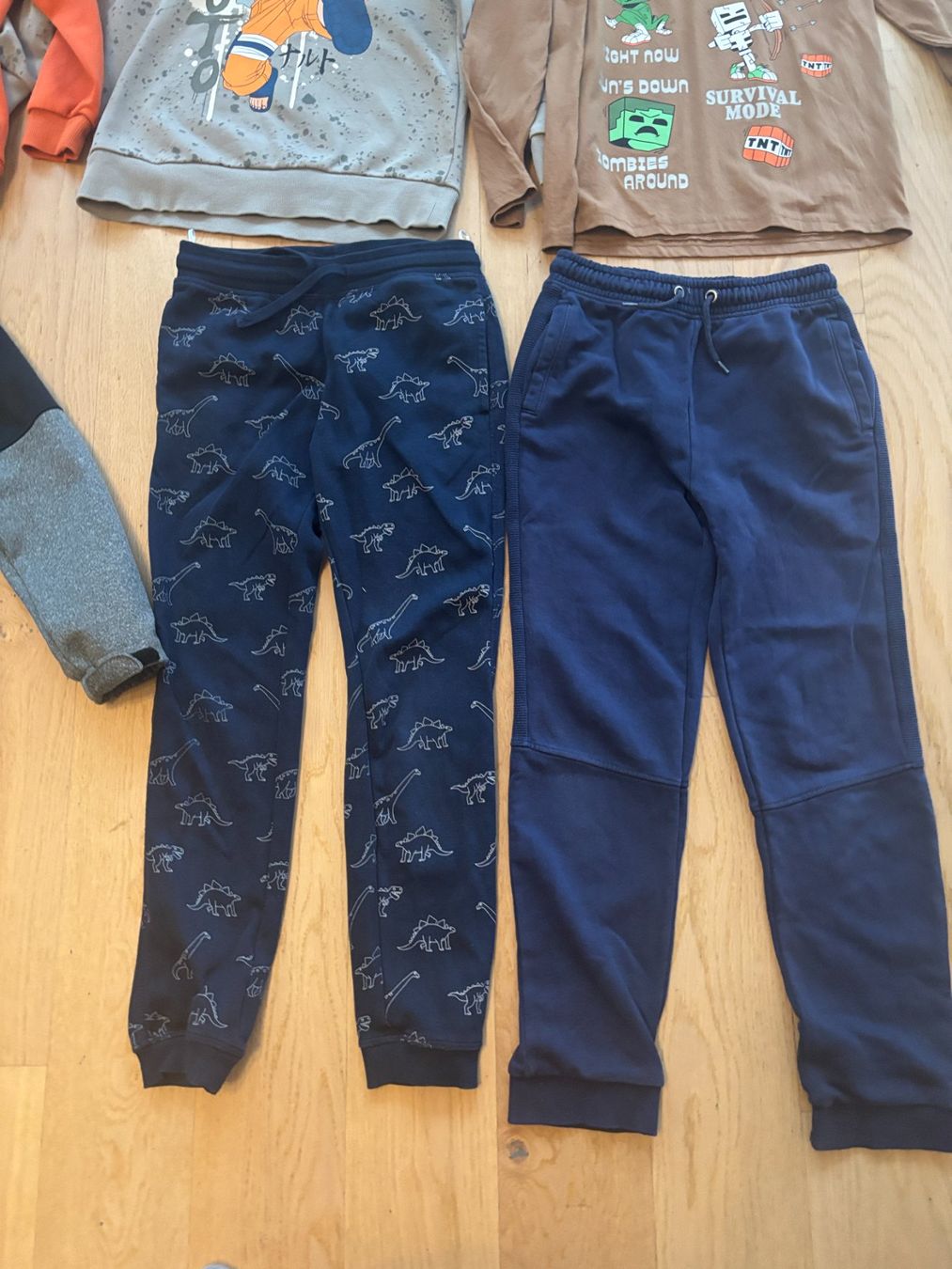 Kleiderpakete & -sets: Kleiderpacket 6 Stk, Gr. 140, Jungen – Gebraucht aus Zürich von pisamun 2
