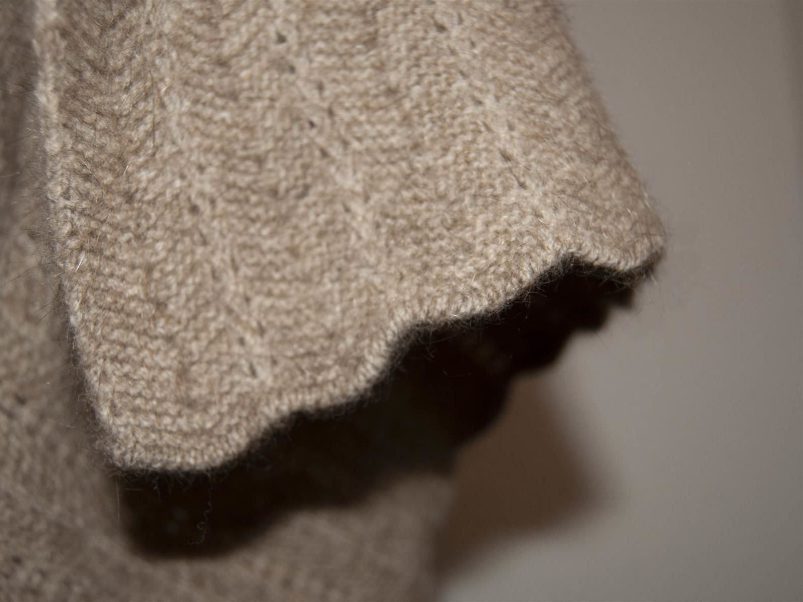 Foulard & Sciarpe: Possum Schultertuch beige zickzack – Nuovo e nell'imballaggio originale da Zollikofen venduto da marys-choice 1