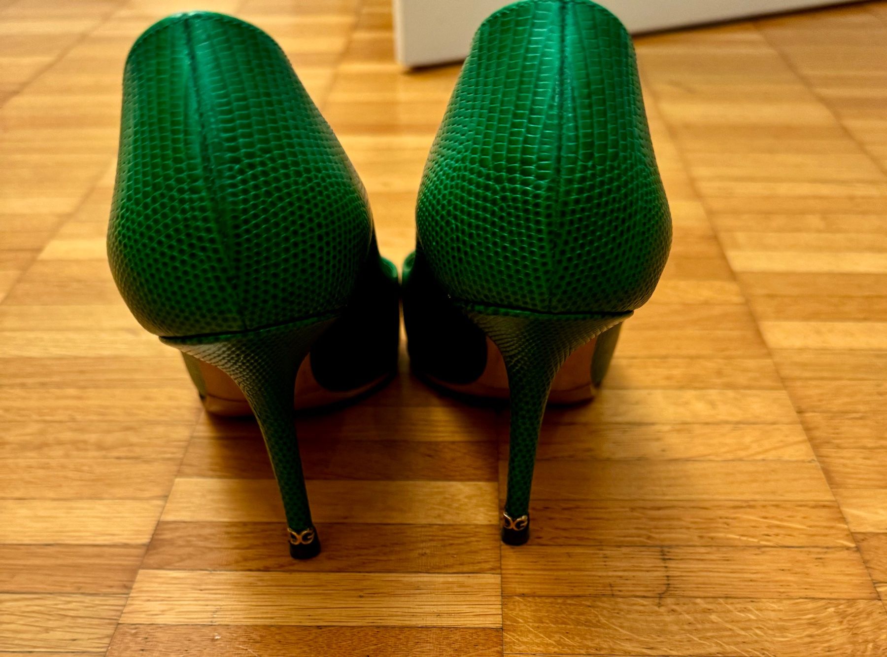 Dolce & Gabbana Scarpe da donna: Dolce Gabbana Damen Schuhe – Usato da Zürich venduto da VictoriaGVA 2