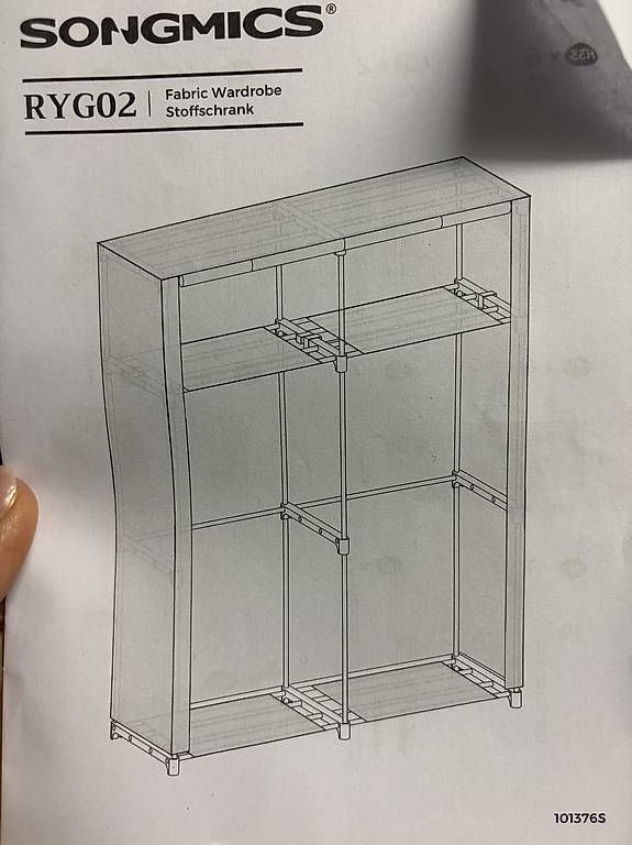 Armadi: Mottenschrank – Usato da Reichenburg venduto da Mirabella81 1