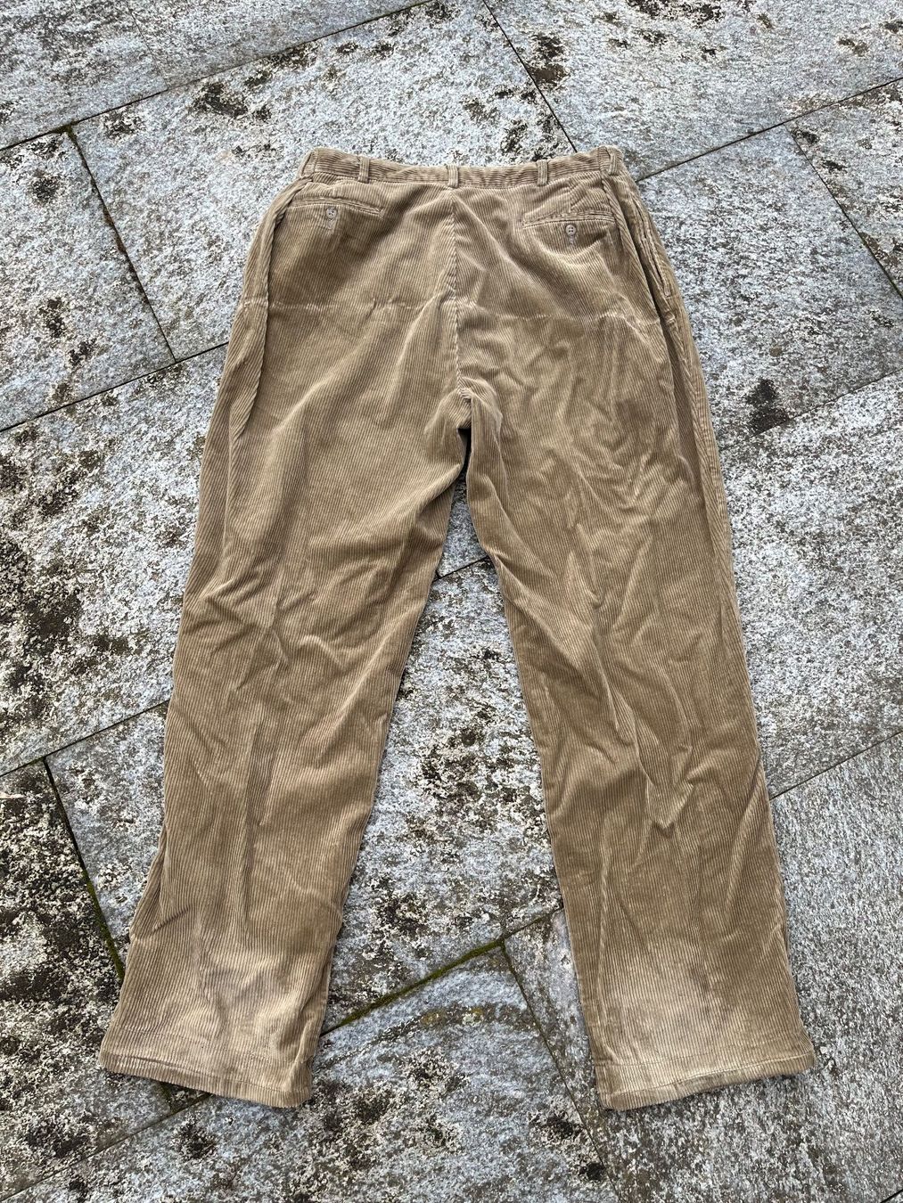 Ralph Lauren Pantaloni: Vintage Ralph Lauren Hose 40 ab 1.- – Usato da Bottmingen venduto da Puffsack 1