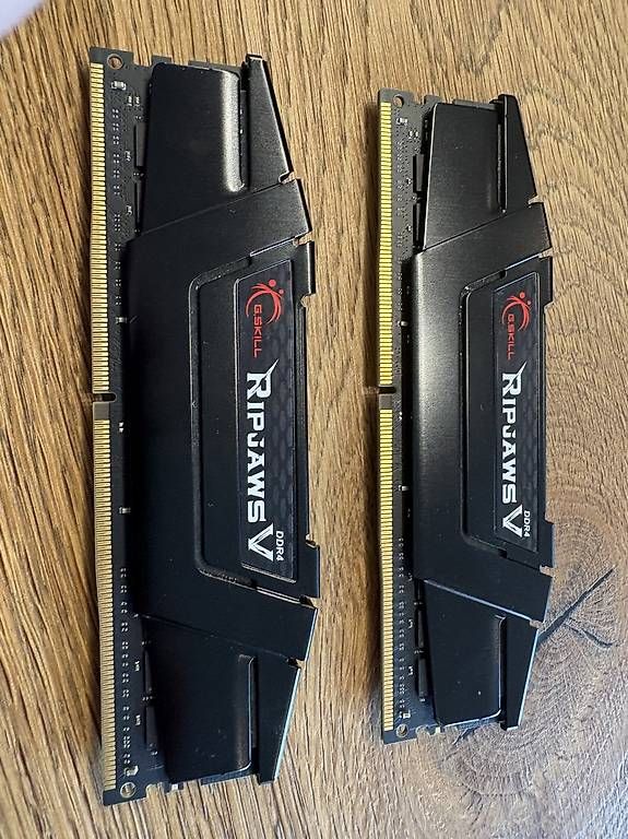 Memoria / RAM: Arbeitsspeicher 2 x 16 GB – Usato da Eschen venduto da Aberto 1