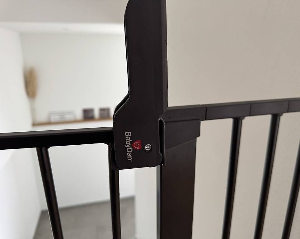 Sicherheit: Treppenschutzgitter Neu & original verpackt 70-120 cm – Gebraucht aus Walzenhausen von Andro01 1