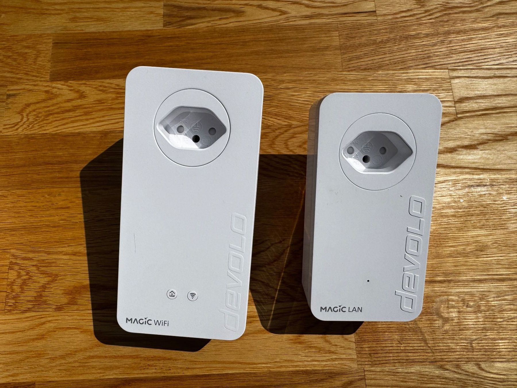 Unità & Adattatore: Devolo Magic 1 WiFi Powerline Adapter Set 1200 neu – Usato da Unterengstringen venduto da Ikarus6 3