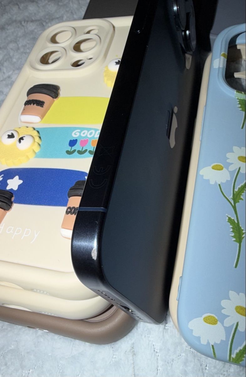 Apple Telefoni cellulari / Smartphones: Iphone 15 pro 256gb – Usato da Uzwil venduto da Sudee_b 3