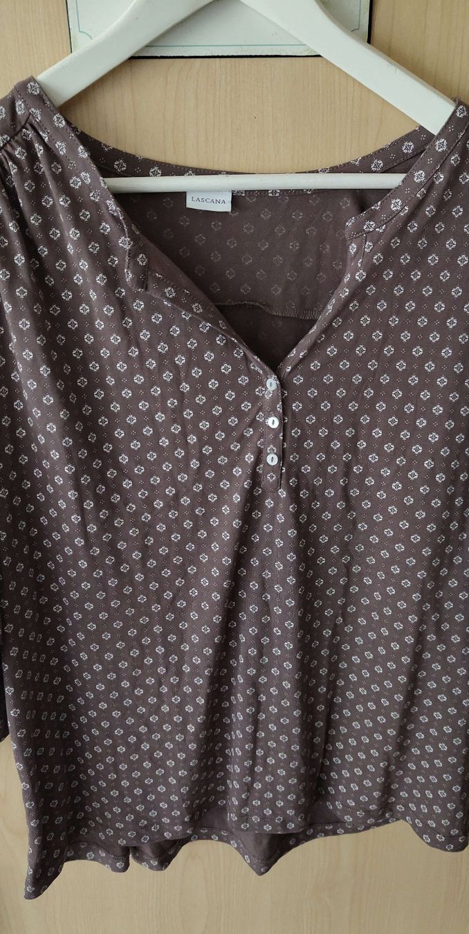 Lascana Maglioni & Felpe: Lascana dünner Pulli Shirt  langarm Grösse 48 – Usato da Schwarzenburg venduto da Budi58