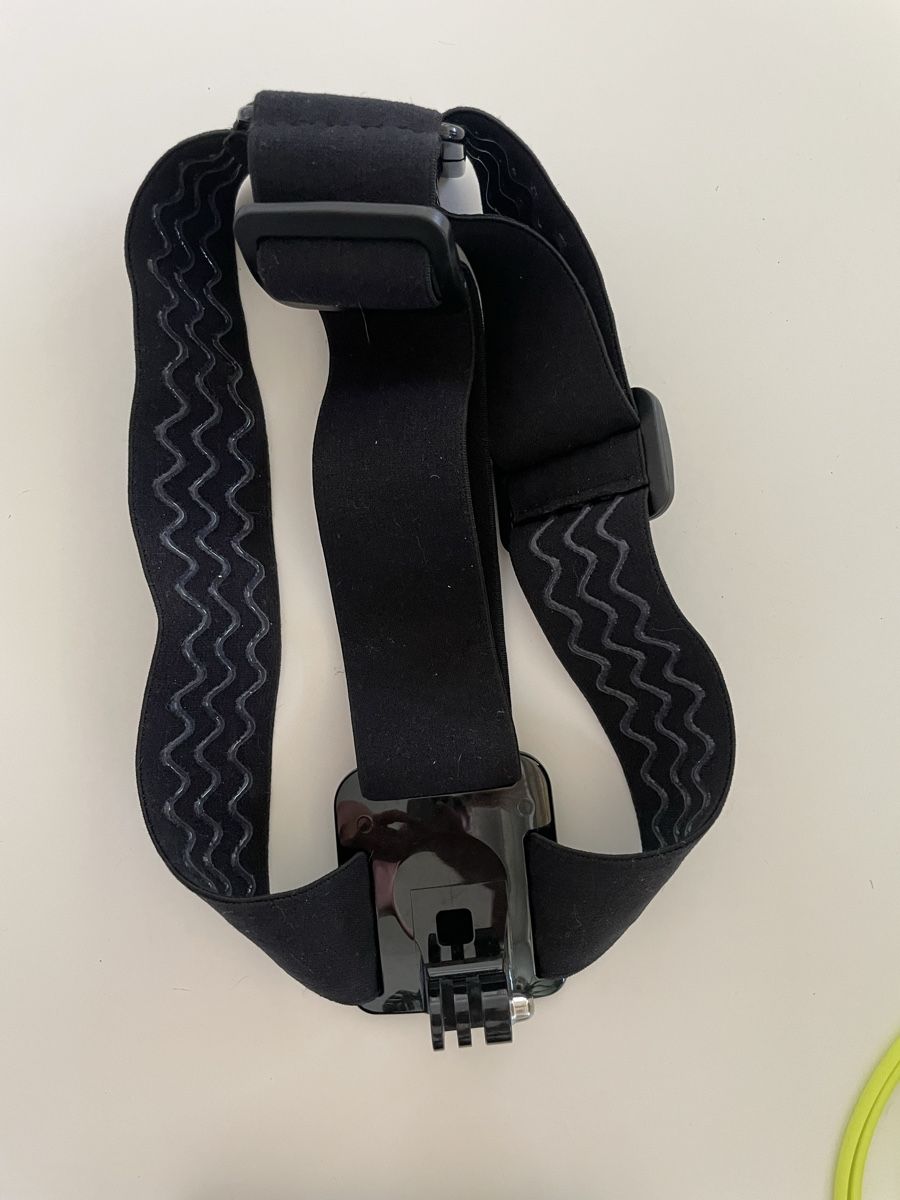 Gopro Action Cam: Set GoPro Accessoire 4 Stück – Usato da Zürich venduto da lydia.joray 9