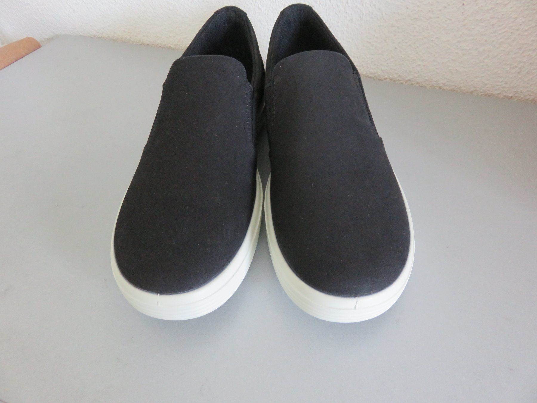 Ecco Scarpe da donna: NEUE Ecco Slip-On Schuhe, Schwarz, Grösse 39 – Nuovo e nell'imballaggio originale da Lachen SZ venduto da portofino01