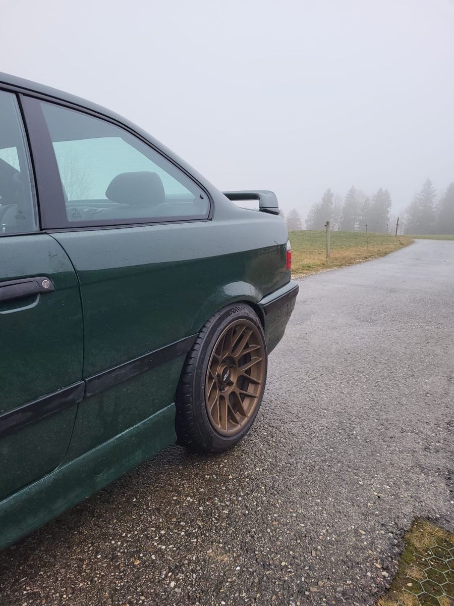 BMW Autos: M3 e36 3,2L – Gebraucht aus Les Genevez JU von loa_8mz8 3