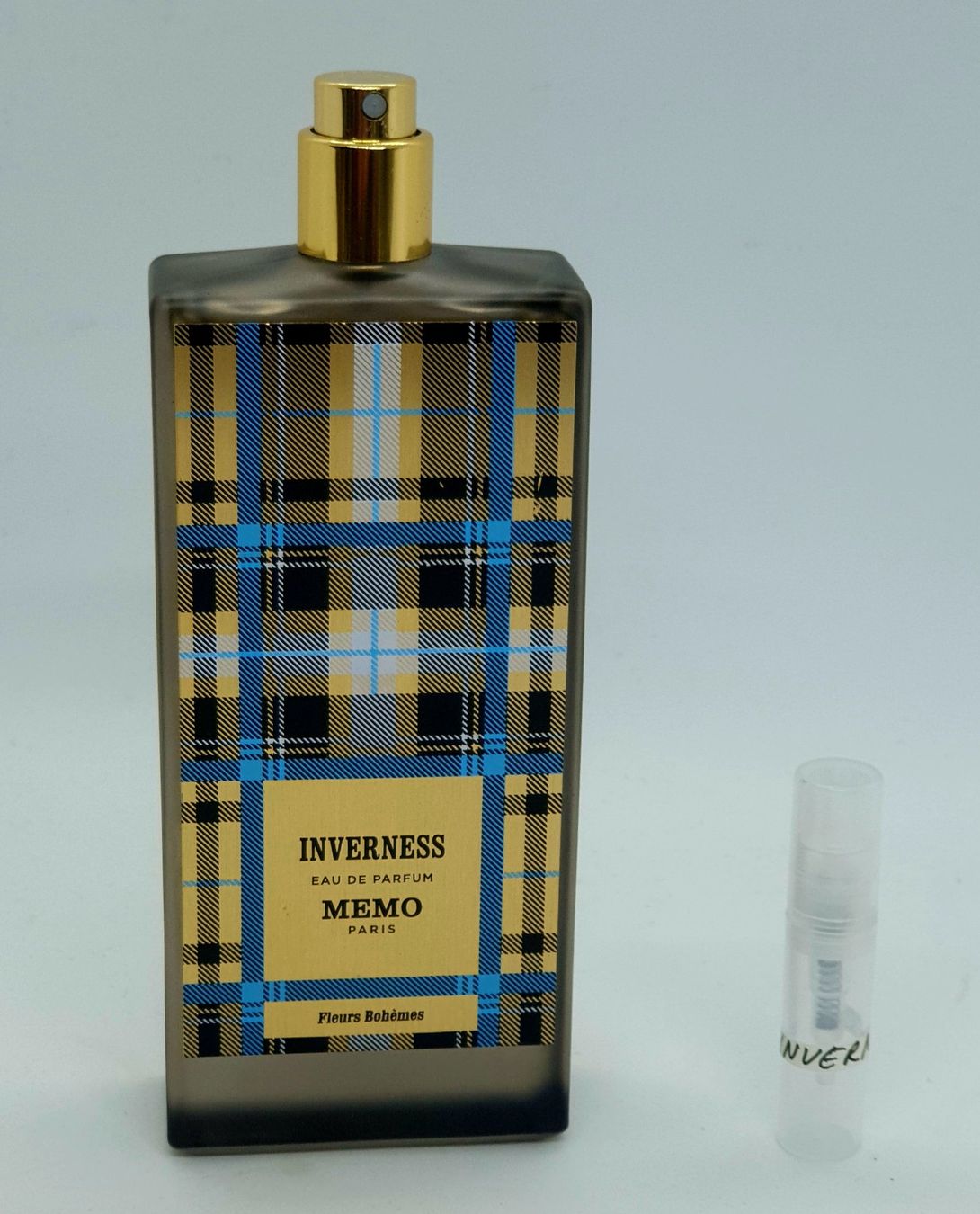 Profumi & Eau de Toilette: 2 ml MEMO INVERNESS ABFÜLLUNG – Nuovo (secondo la descrizione) da St. Gallen venduto da CaliSunshine
