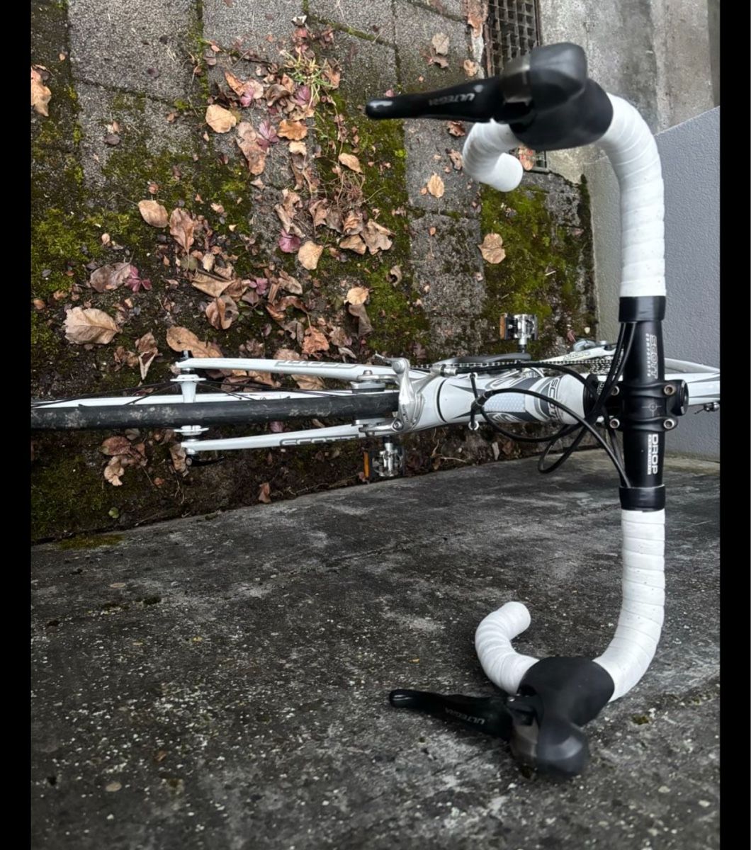 Scott Biciclette: Rennrad Scott white 53er – Nuovo (secondo la descrizione) da St. Gallen venduto da Travelbeef01 5