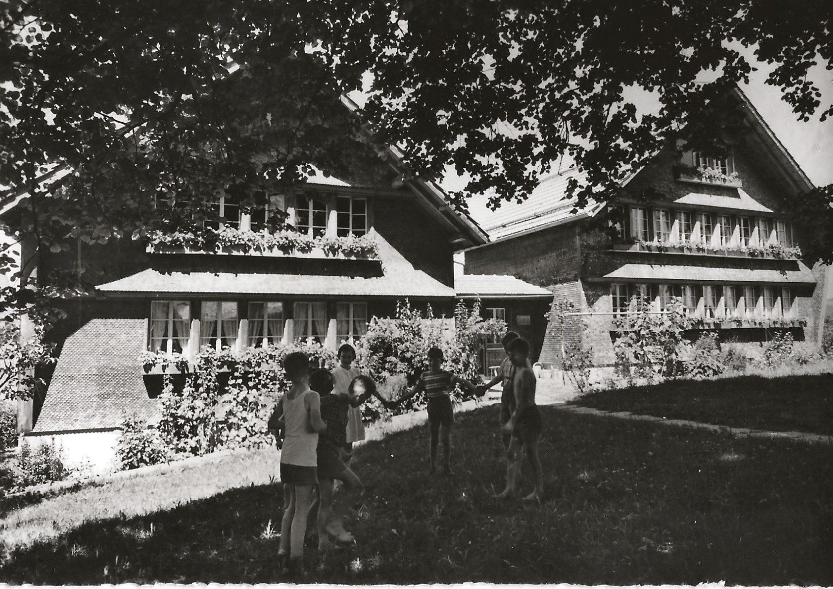 Cartoline postali: Kinderdorf Pestalozzi, Trogen, 1970 – Usato da Frauenfeld venduto da Merk52