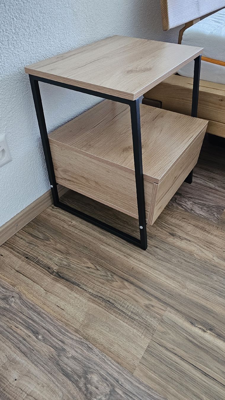Comodini: 2 x Neue Nachttische – Nuovo (secondo la descrizione) da Wil SG venduto da uss-andro 1