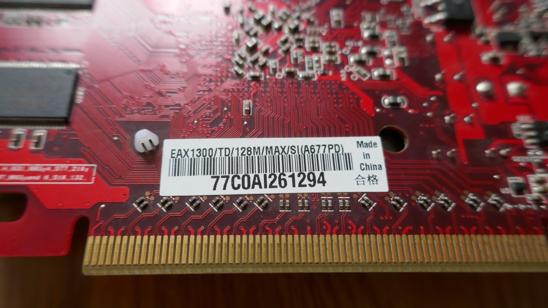 Schede grafiche: Drei alte PCI-Express Grafikkarten – Usato da Wenslingen venduto da FairlightCMI 3