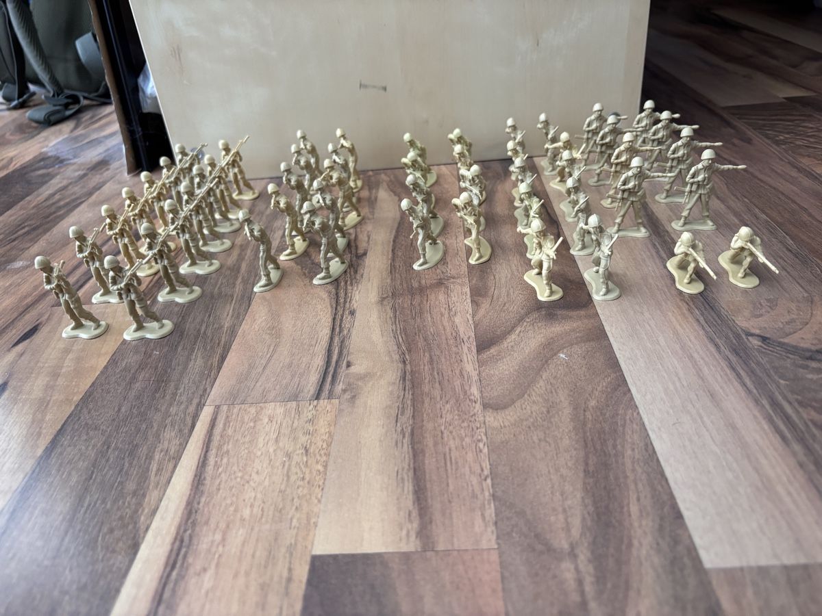 Figuren: Konvolut Armeefiguren 52stk. – Gebraucht aus Lyss von Zam_nm8g 1