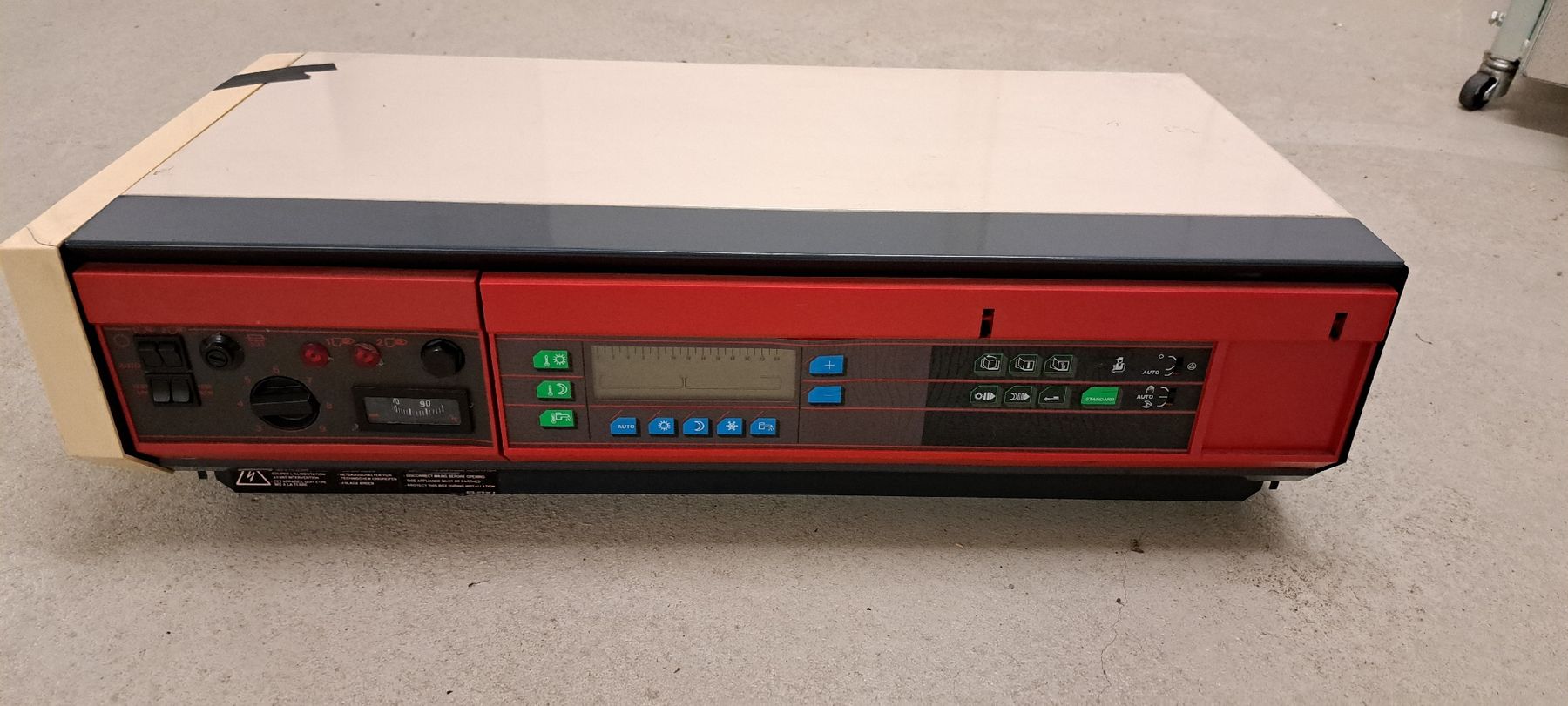Radiatori: Ersatzteile zu De Dietrich Heizung – Usato da Künten venduto da Rocchi71