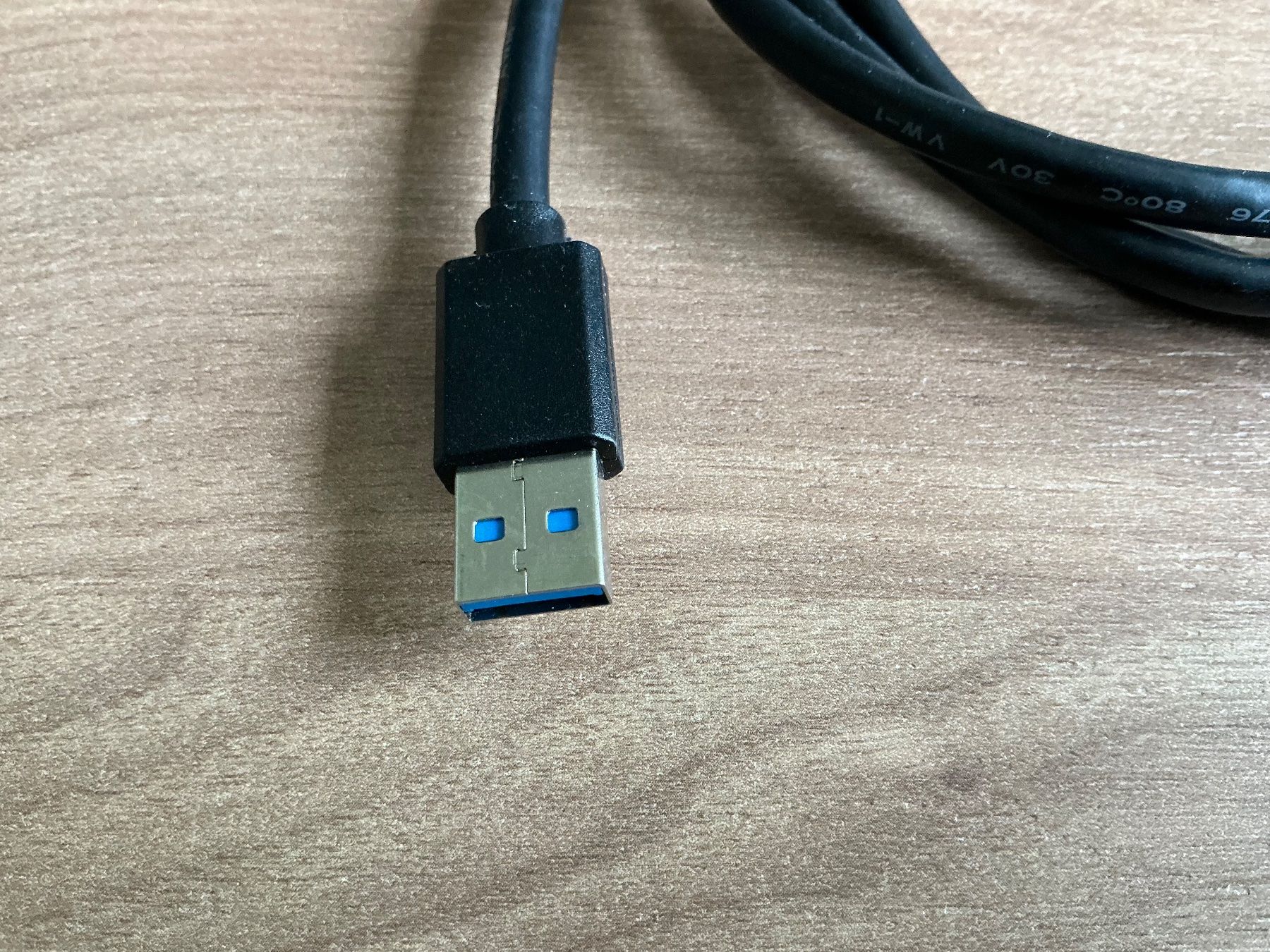 Kabel: Kabel USB Type-A / USB Type-A – Gebraucht aus Zürich von hub_h8vk 1