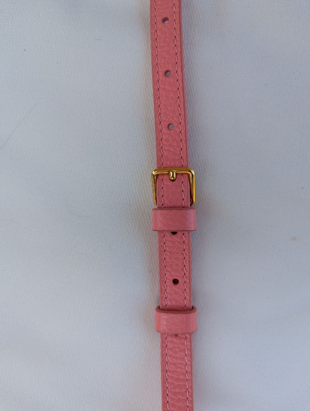 Coccinelle Borse da donna: Umhaengetasche Coccinelle pink Leder – Usato da Seengen venduto da sam_x5tk 1