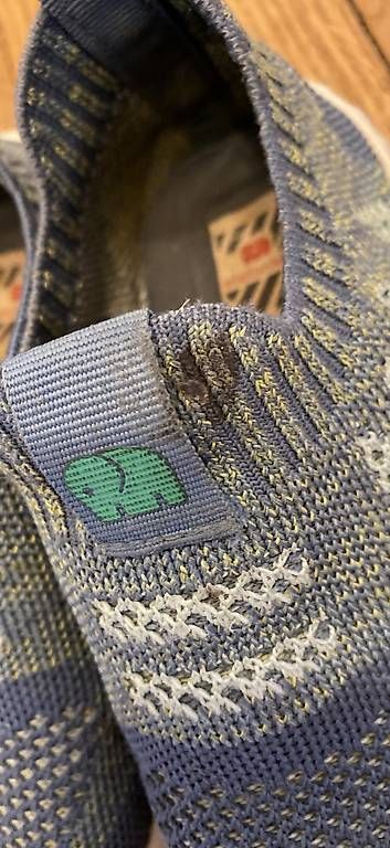 Schuhe für Jungen: Elefanten Kinder Hausschuhe – Gebraucht aus Liestal von sorryChris 2