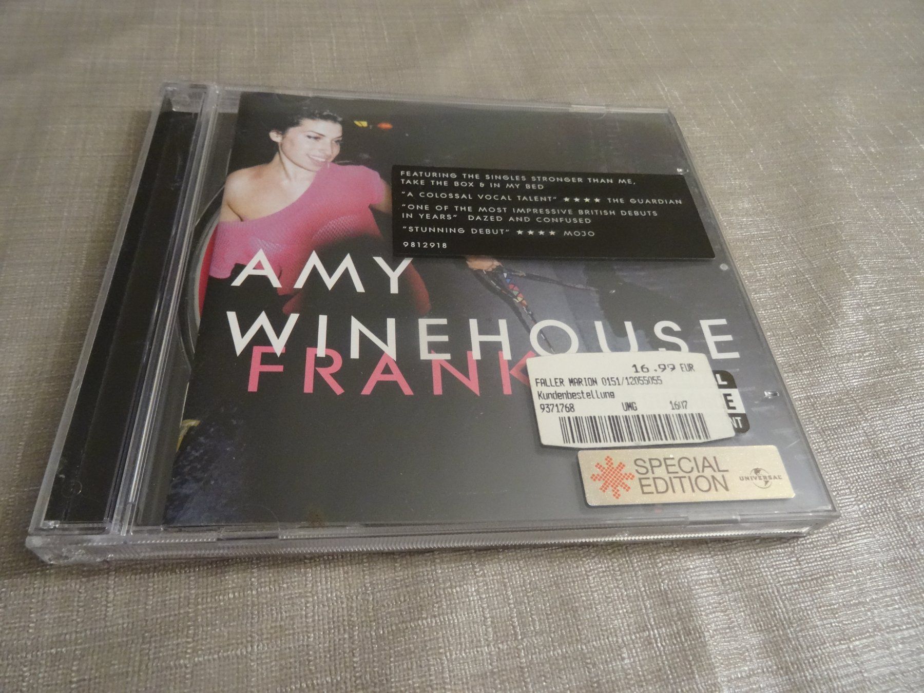 CD: Amy Winehouse - Frank CD Special Edition – Usato da Olten venduto da Disc-Ausverkauf