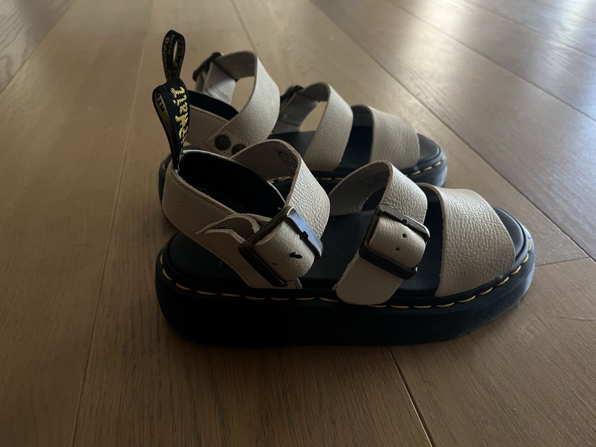 Dr. Martens Scarpe da donna: DOC MARTENS Gryphon comme neuves 38 – Nuovo (secondo la descrizione) da Bernex venduto da Flyingmeloon 1
