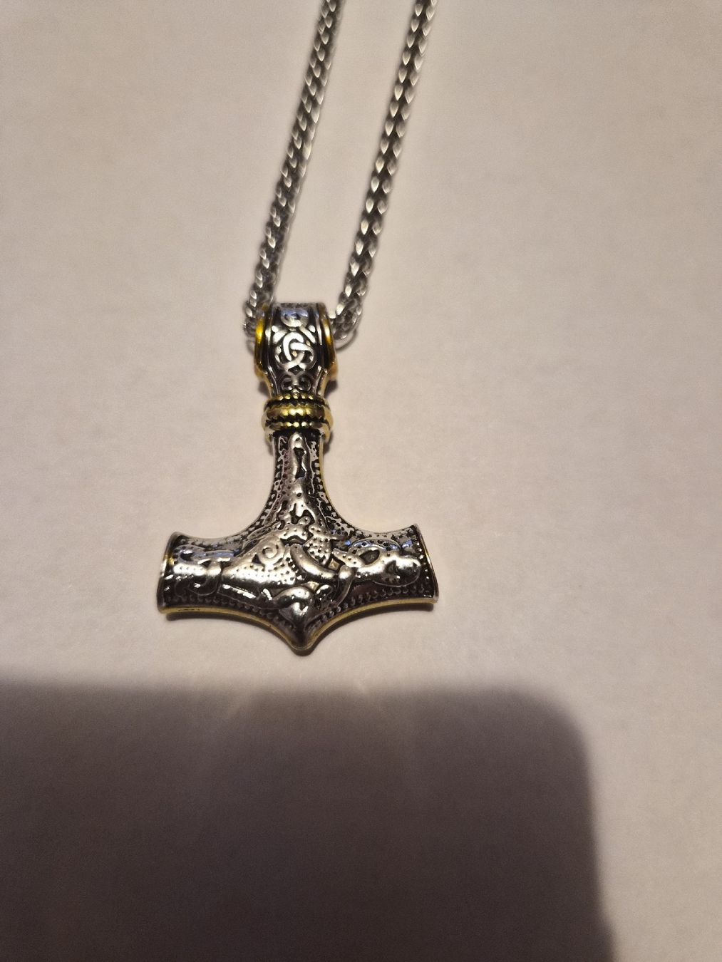 Colliers: collier marteau de thor viking – Neuf (Voir description) à Senèdes par hen_fw8b