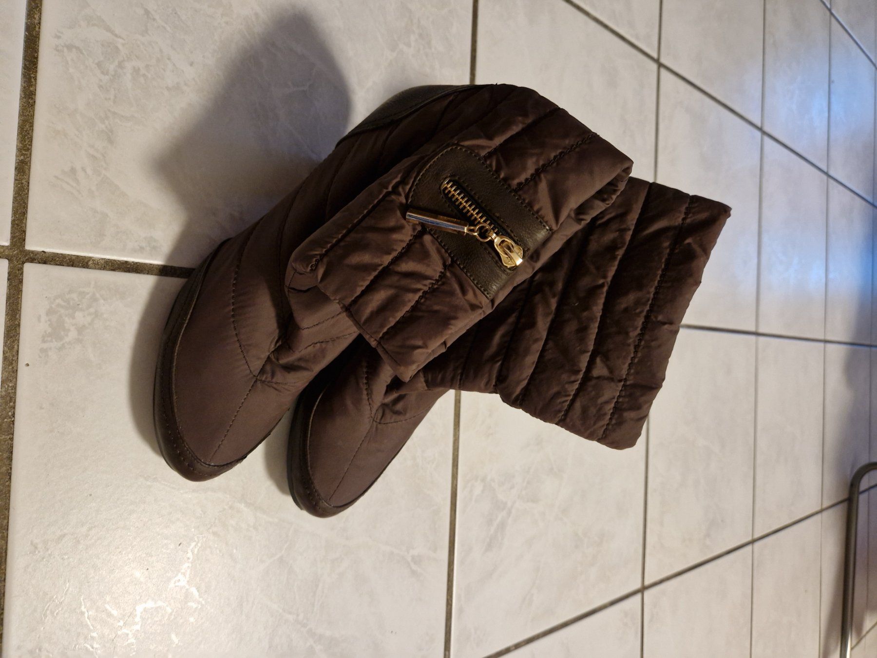 Scarpe da donna: Stiefelette – Nuovo (secondo la descrizione) da Aarburg venduto da augenschmaus8