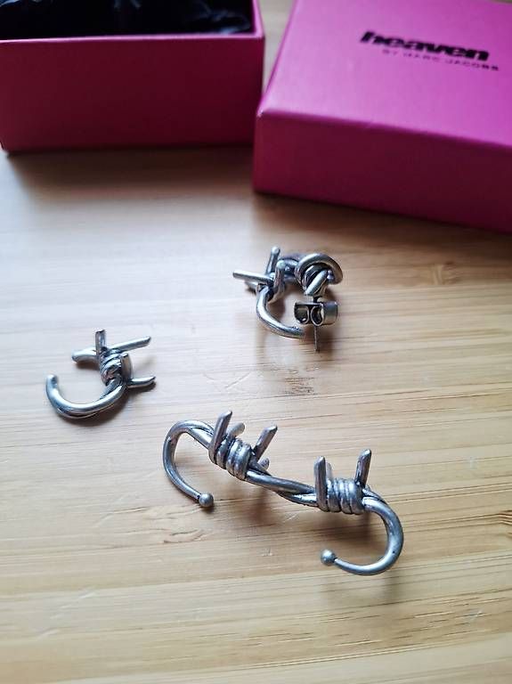 Orecchini pendenti & Orecchini a lobo: Heaven Ohrring + 2 Cuffs von Marc Jacobs – Usato da Stallikon venduto da nor_9fxw