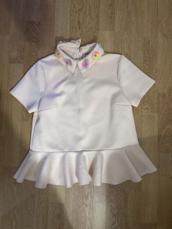 Hübsches, hellrosa Sommer Top mit Blumenkragen, Grösse S
