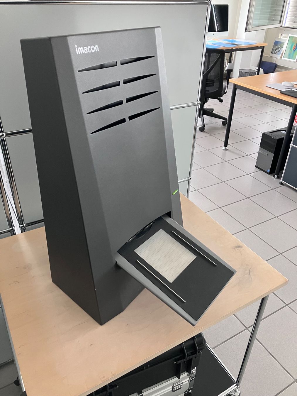 Hasselblad Scanner: Imacon 646 Scanner zu verkaufen – Usato da Dornach venduto da rataplan356 1
