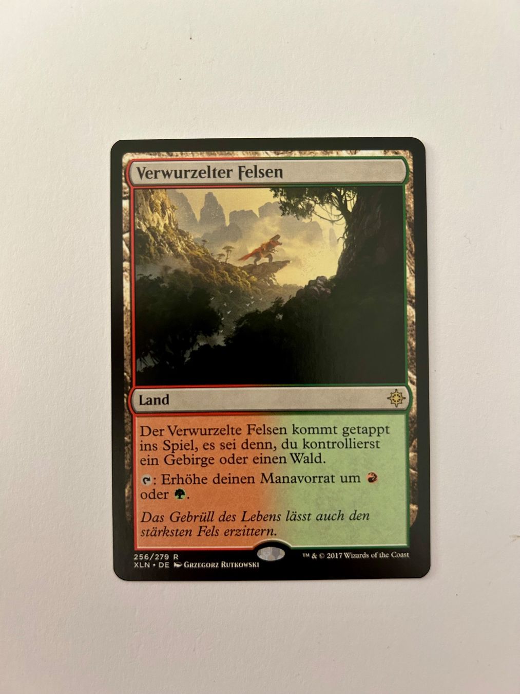 Magic The Gathering Carte collezionabili: MTG - Verwurzelter Felsen - Ixalan - DE – Usato da Wangen an der Aare venduto da SG94